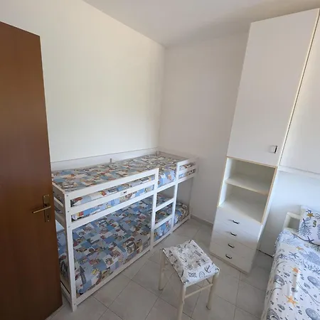 Luci Mare شقة مارينيلاّ دي سارزانا